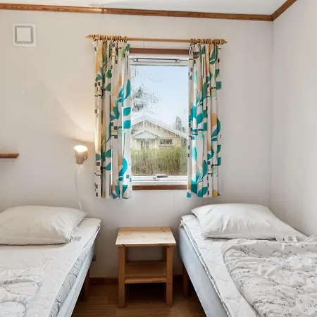 Ginette - 500m From The Sea By Interhome